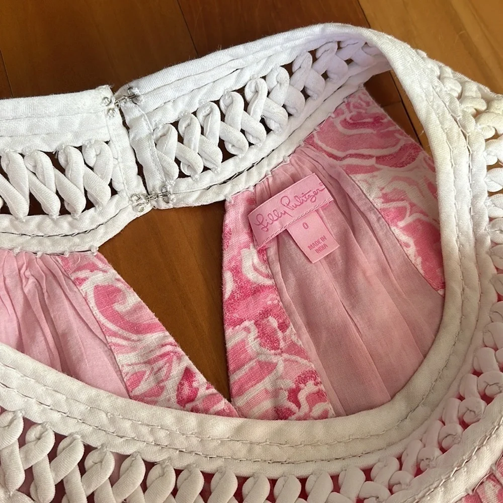Lilly Pulitzer vintage 100% linen dress what’s your sign sundress pink white